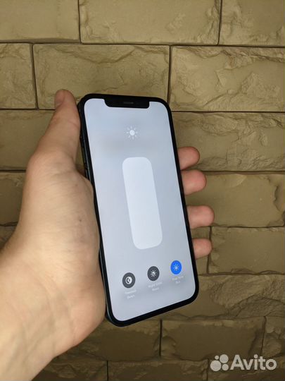 iPhone 12, 64 ГБ