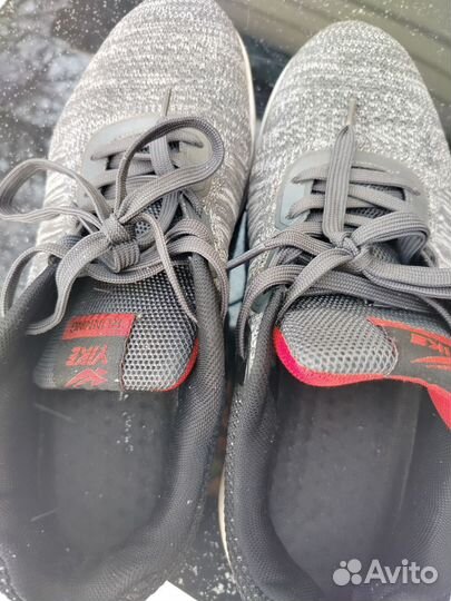 Кроссовки 43