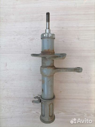 Стойка передняя правая kalina