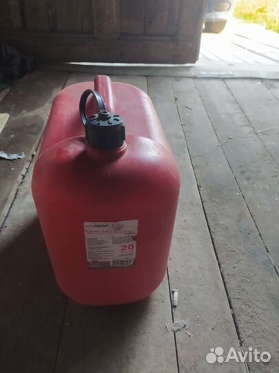 Продам канистру