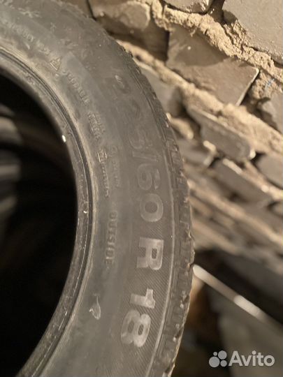 Continental ContiWinterViking 2 225/60 R18