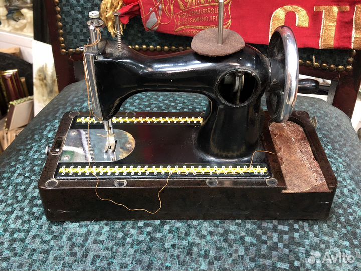 Швейная машинка из ссср- детство
