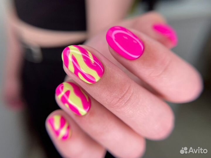 Маникюр, педикюр, наращивание ногтей,ресницы