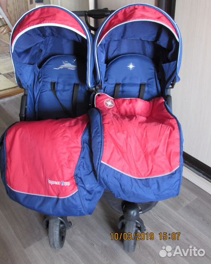 Коляска для двойни