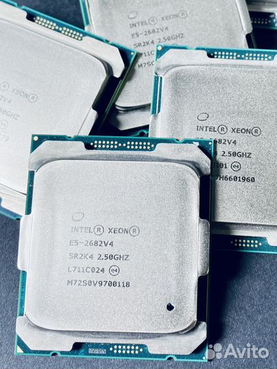 Intel Xeon e5 2682 v4 16 core SR2K4