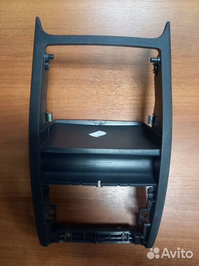 Накладка подлокотника Skoda Octavia A5