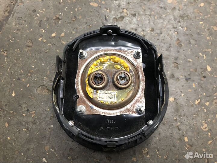 Подушка безопасности Ford Mustang V 09-14