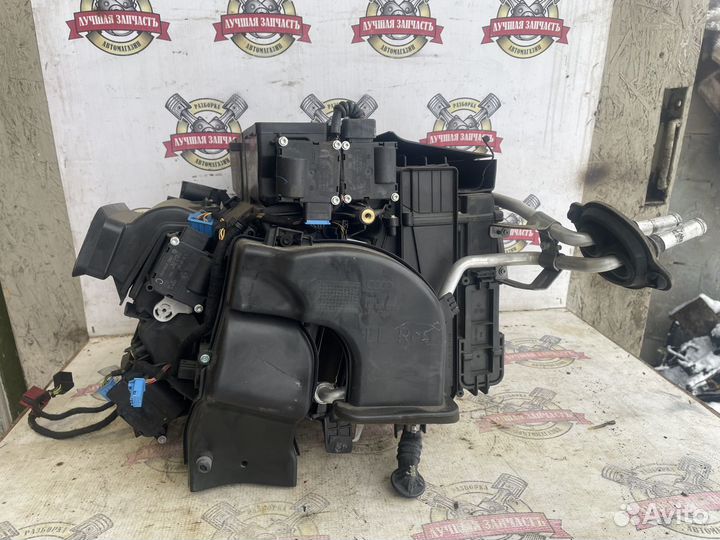 Печка (отопитель салона ) всборе для Ауди а6 с6