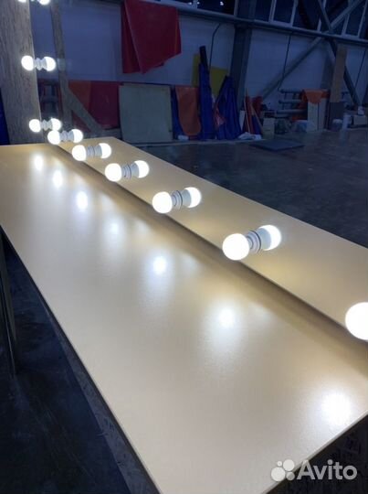 Гримерное зеркало