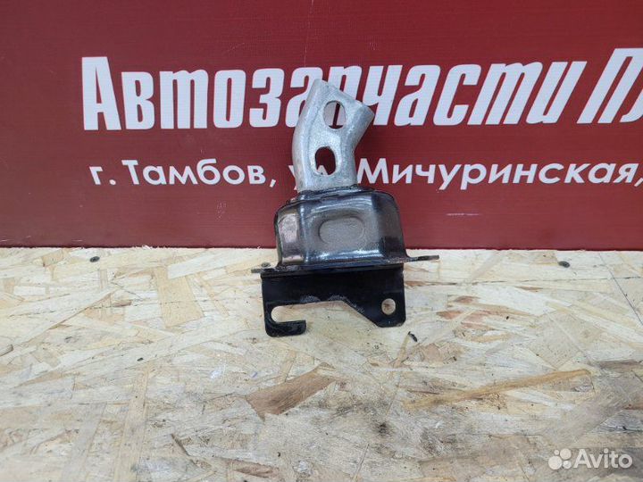 Опора двигателя левая LADA X-Ray