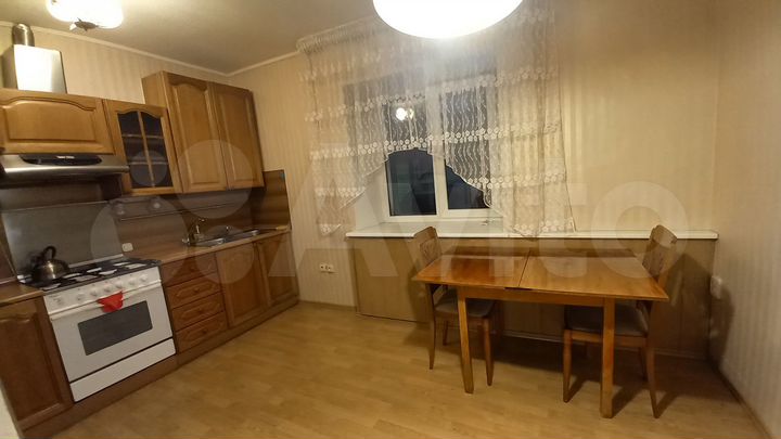3-к. квартира, 85 м², 3/3 эт.