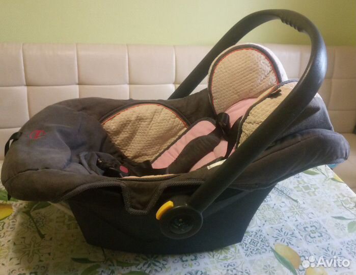 Детское автокресло - переноска