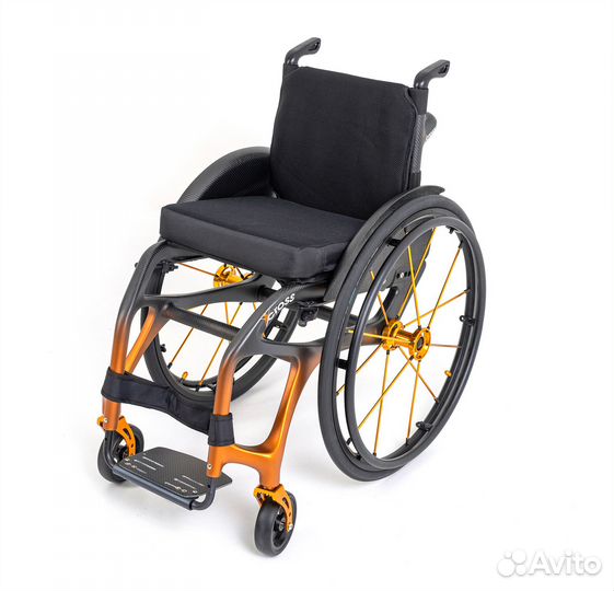 Лёгкая инвалидная коляска из карбона iCross active