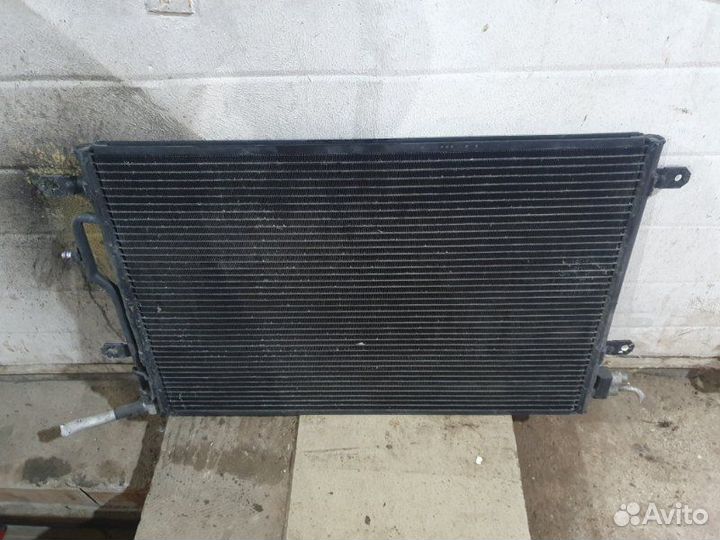 Радиатор кондиционера Audi A4 B6 универсал 1.8 AMB