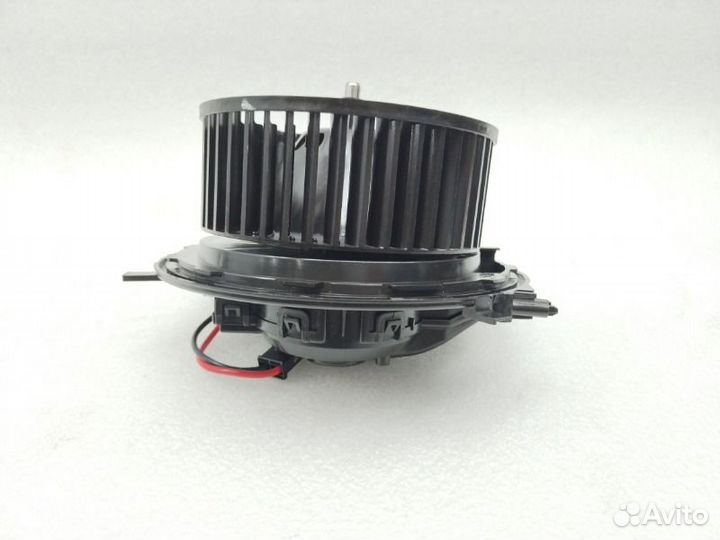 Моторчик отопителя Skoda Octavia A7 cwva 2018