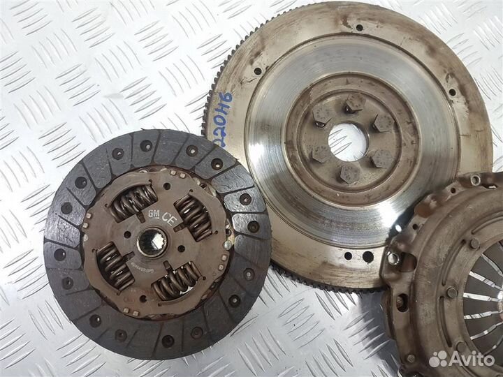 90232334 Маховик (сцепление) Opel Astra G