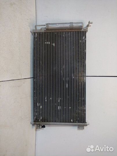 Радиатор кондиционера (конденсер) Nissan Juke F15