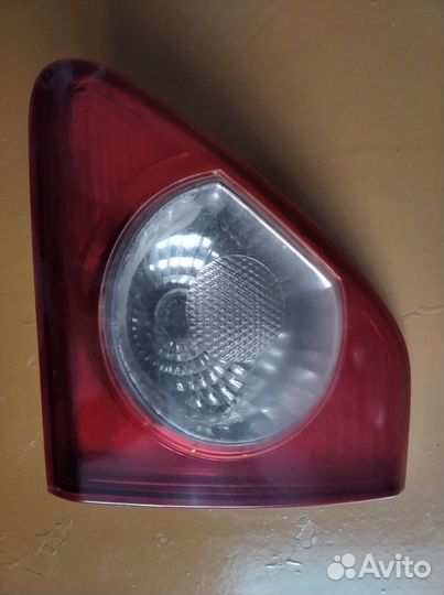 Фонарь задний правый багажника Тойота Королла 150