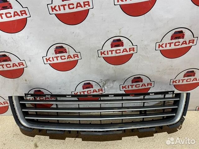 Решетка бампера центральная Opel Astra H