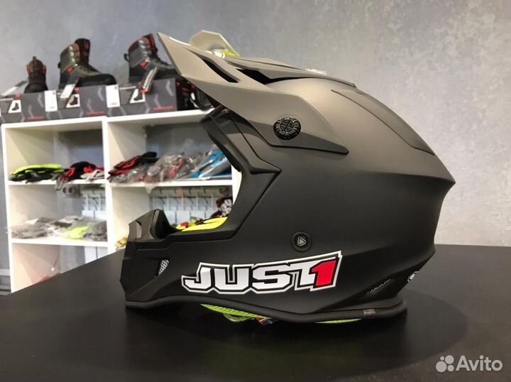 Шлем кроссовый just1 J38 Solid (черный/матовый)