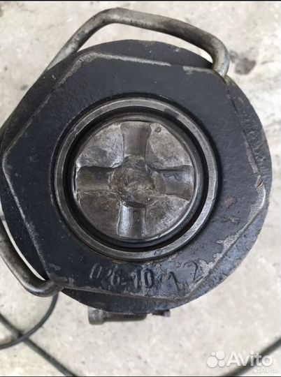 Домкрат гидравлический двухштоковый 16 т