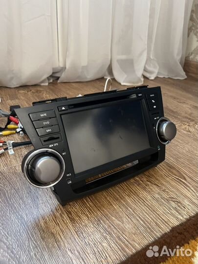 Штатное головное устройство