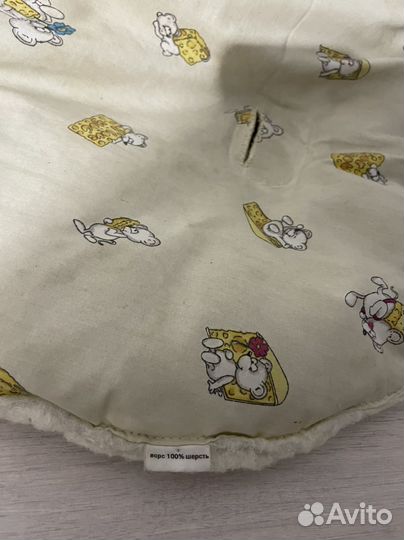 Подушка в автокресло, коляску санки