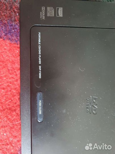 Портативный видеопроигрыватель Sony