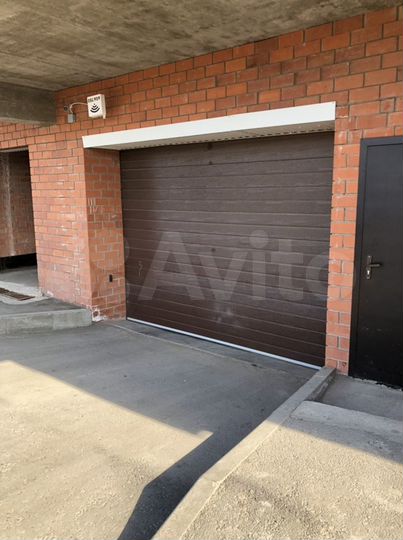 Машиноместо, 16 м²