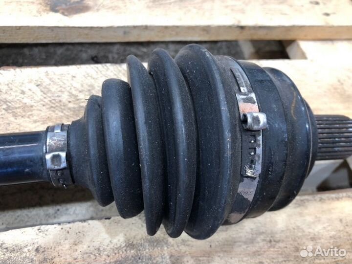 Привод передний правый Bmw X5 E53 M54B30 2003