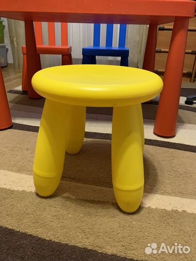 Стол, стулья, табуретки детские IKEA
