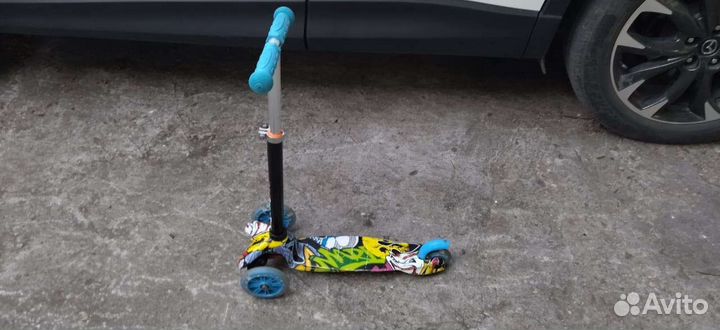 Самокат детский трехколесный