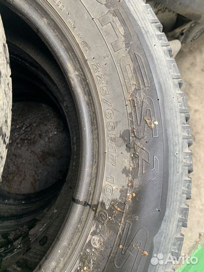 Presa PI01 225/65 R17