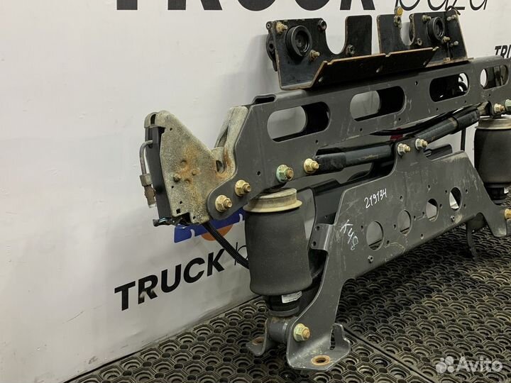 A9303100158 Подвеска кабины в сборе