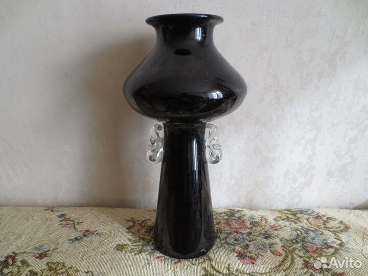 Стеклянные вазы