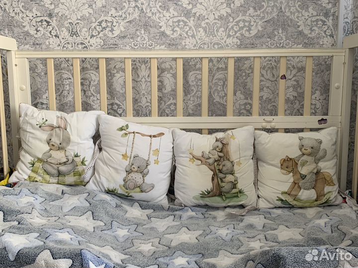 Бортики в кроватку + постельное