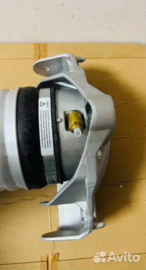 Передний амортизатор Porsche Cayenne 955/957