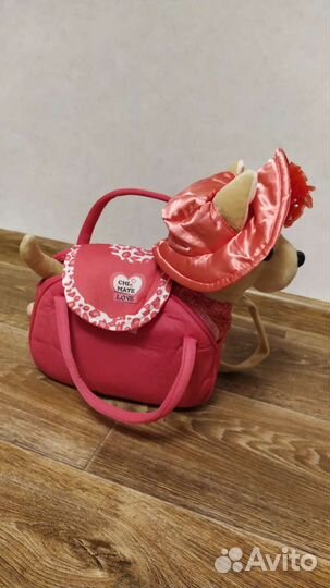 Игрушечная Собака на поводке