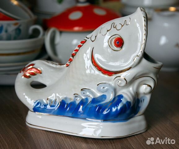 Посуда повреждённая разная