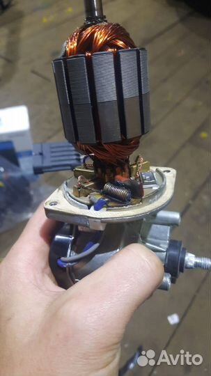 Моторедуктор стеклоочистителя калина 2