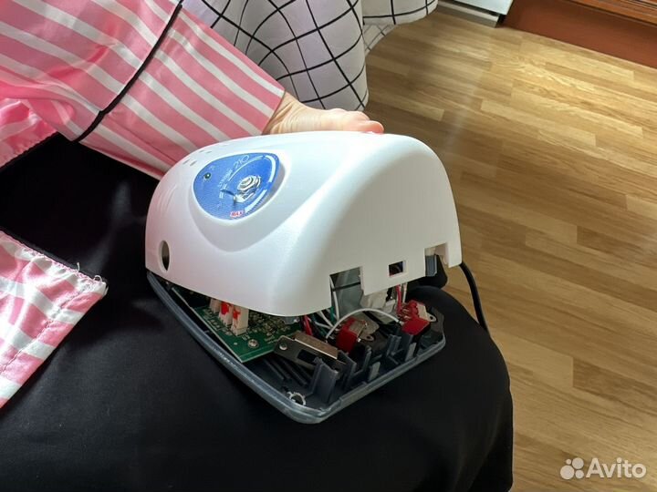 Продам маникюрный аппарат бу