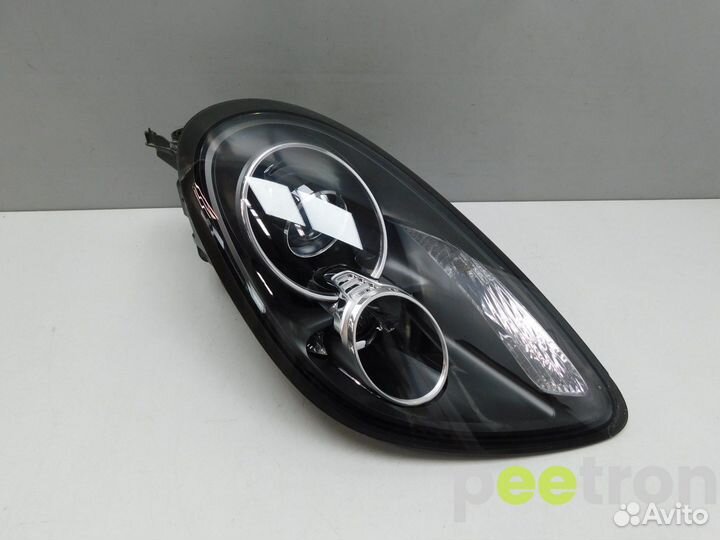 Б/У Б/У Фара правая б/у 98163113211 porsche