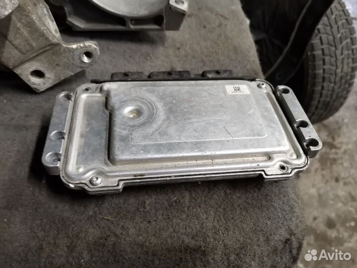 Блок эбу citroen c4 b7 с 11