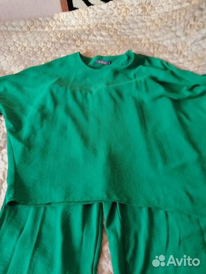 Брючный костюм женский