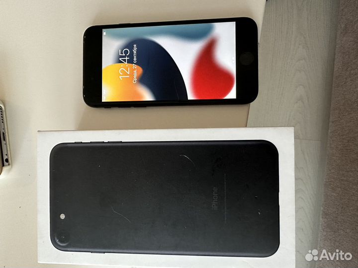 iPhone 7, 32 ГБ
