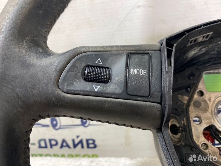 Руль Audi Q7 легковой универсал 4 2007