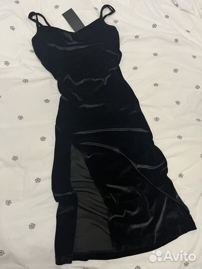 Платье вельветовое 42 размер