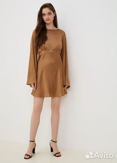 Нарядное платье