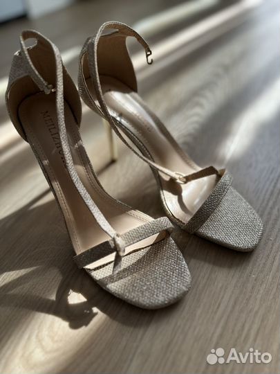 Босоножки женские 39 размер