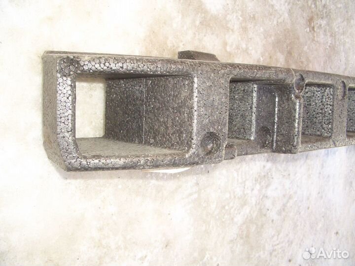 Абсорбер переднего бампера Шкода Рапид с15-20г